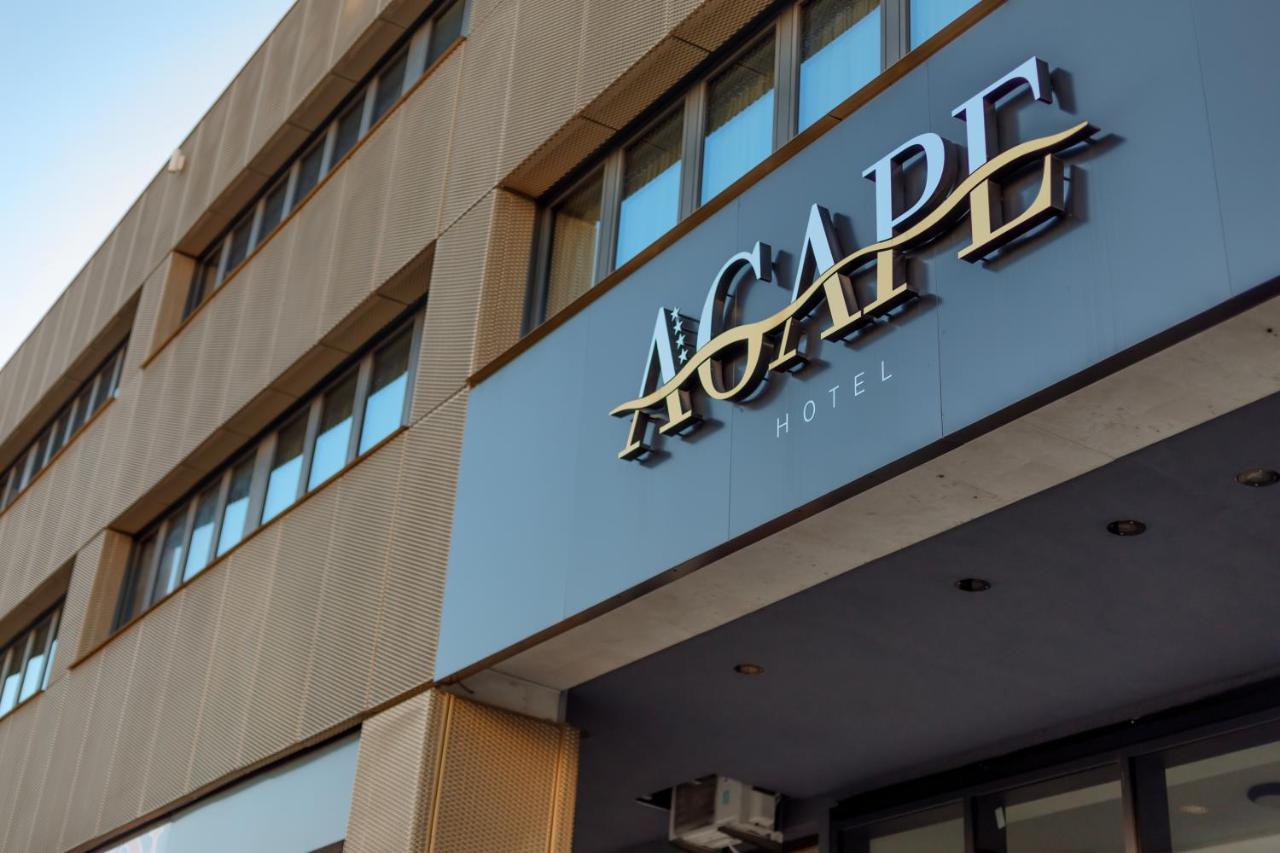 Hotel Agape Bar Exterior foto